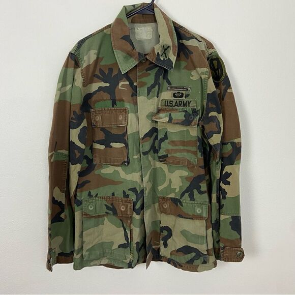 BDU Shirt Retired Woodland Camouflage Cargo Tactical Hunting Military - Picture 1 of 10